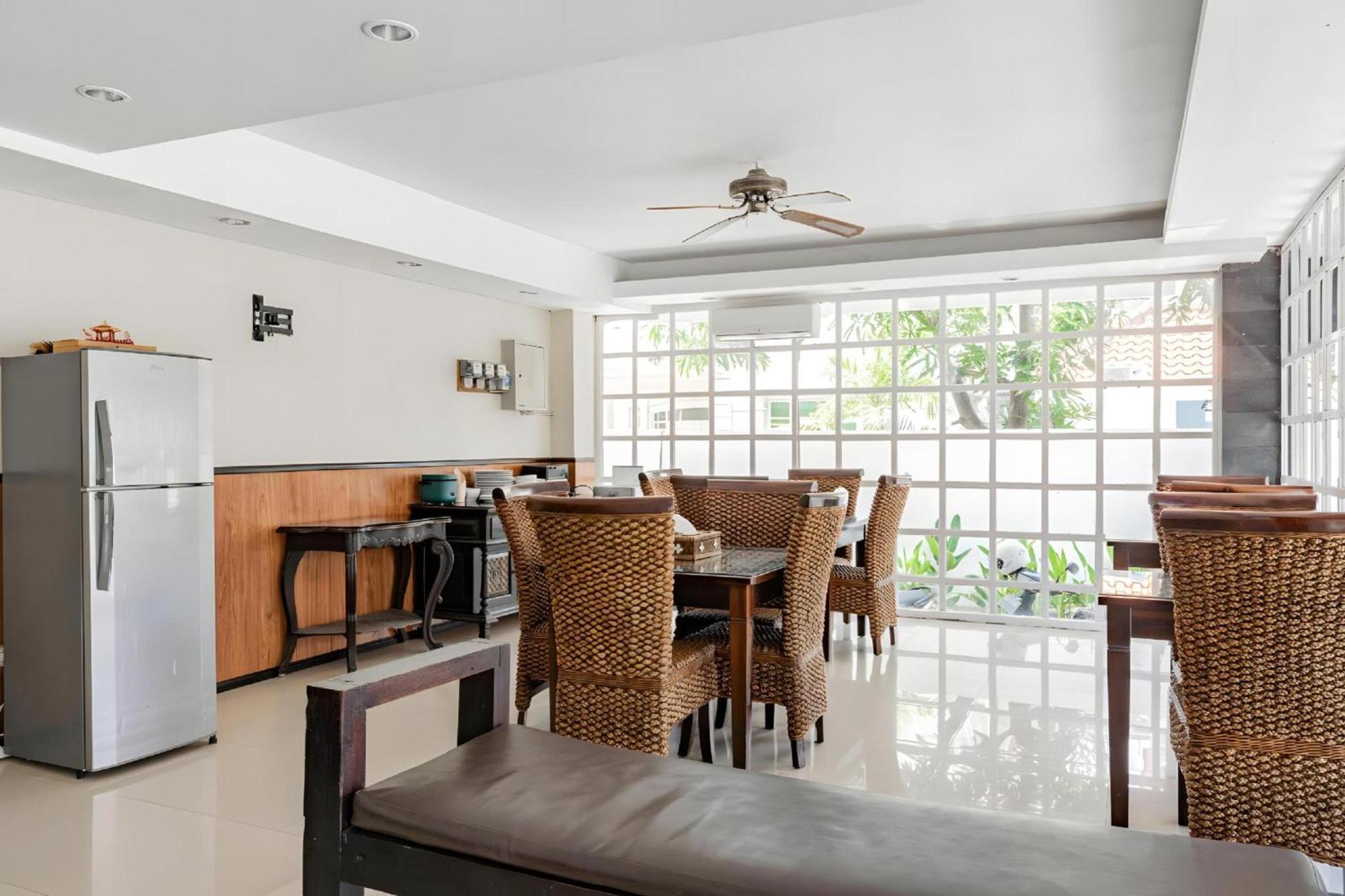 Collection O Kuta Near Airport Ngurah Rai Hotel Ngoại thất bức ảnh