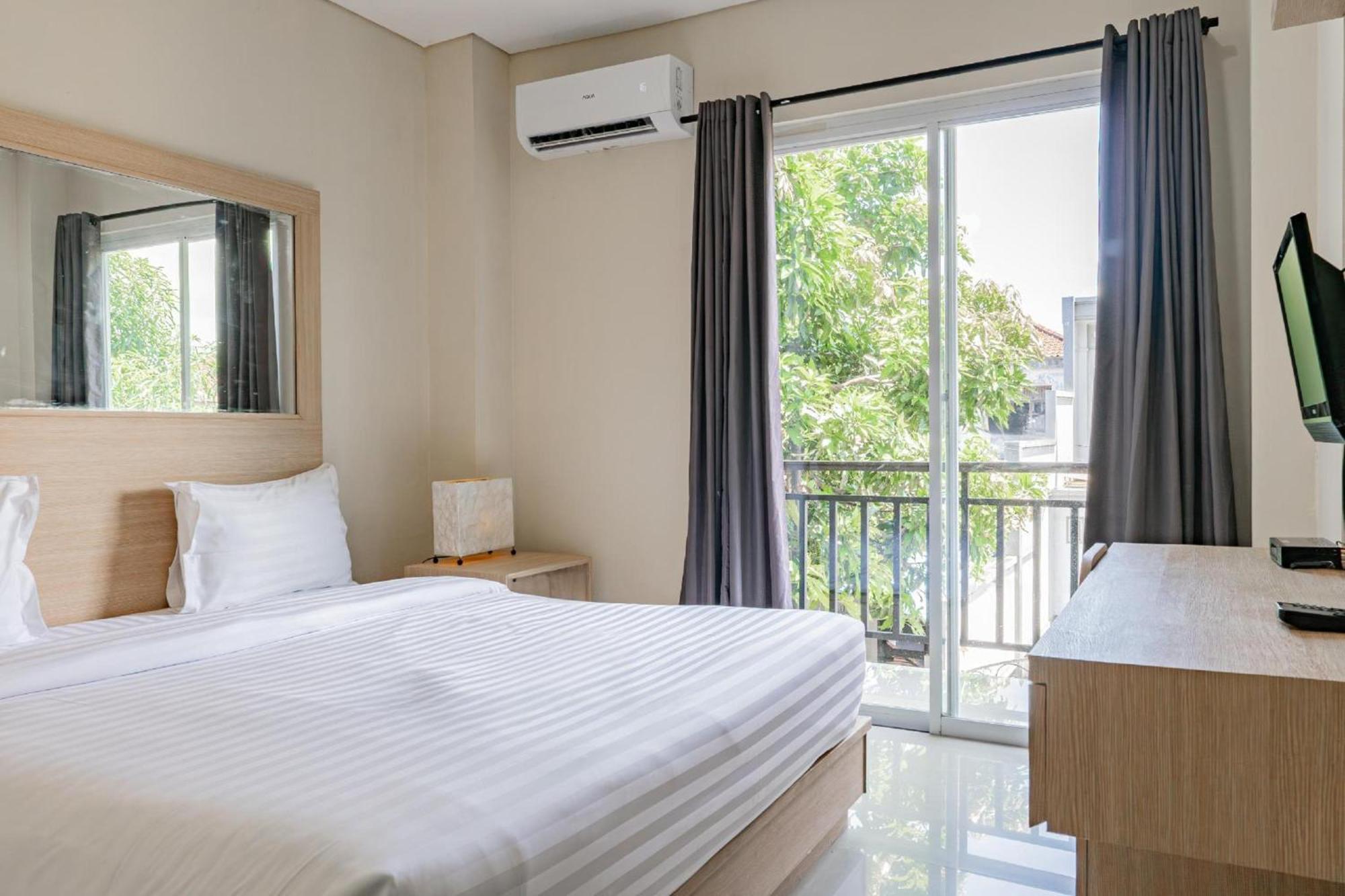 Collection O Kuta Near Airport Ngurah Rai Hotel Ngoại thất bức ảnh