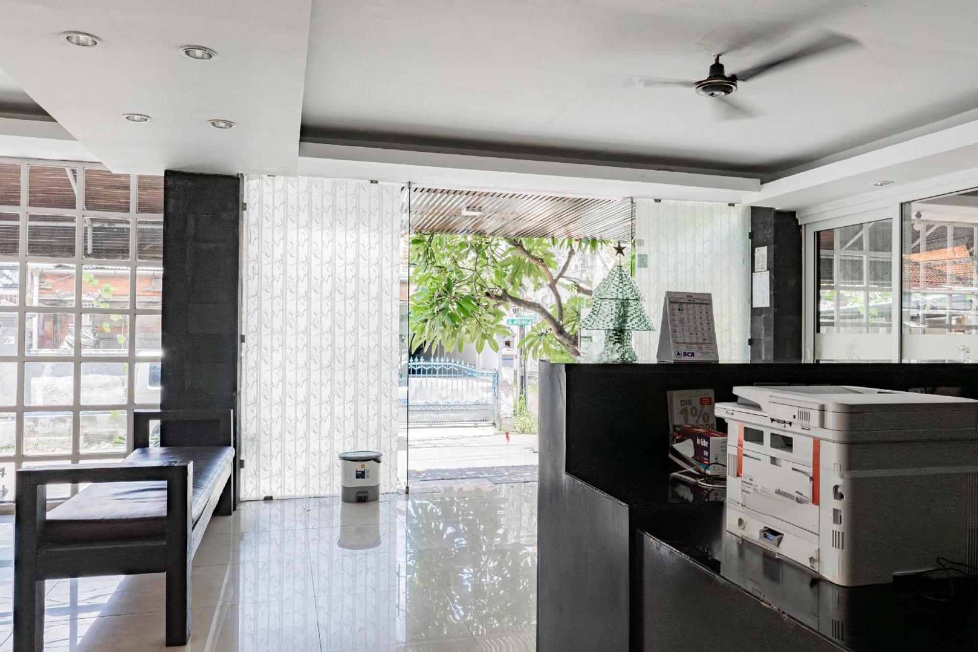 Collection O Kuta Near Airport Ngurah Rai Hotel Ngoại thất bức ảnh